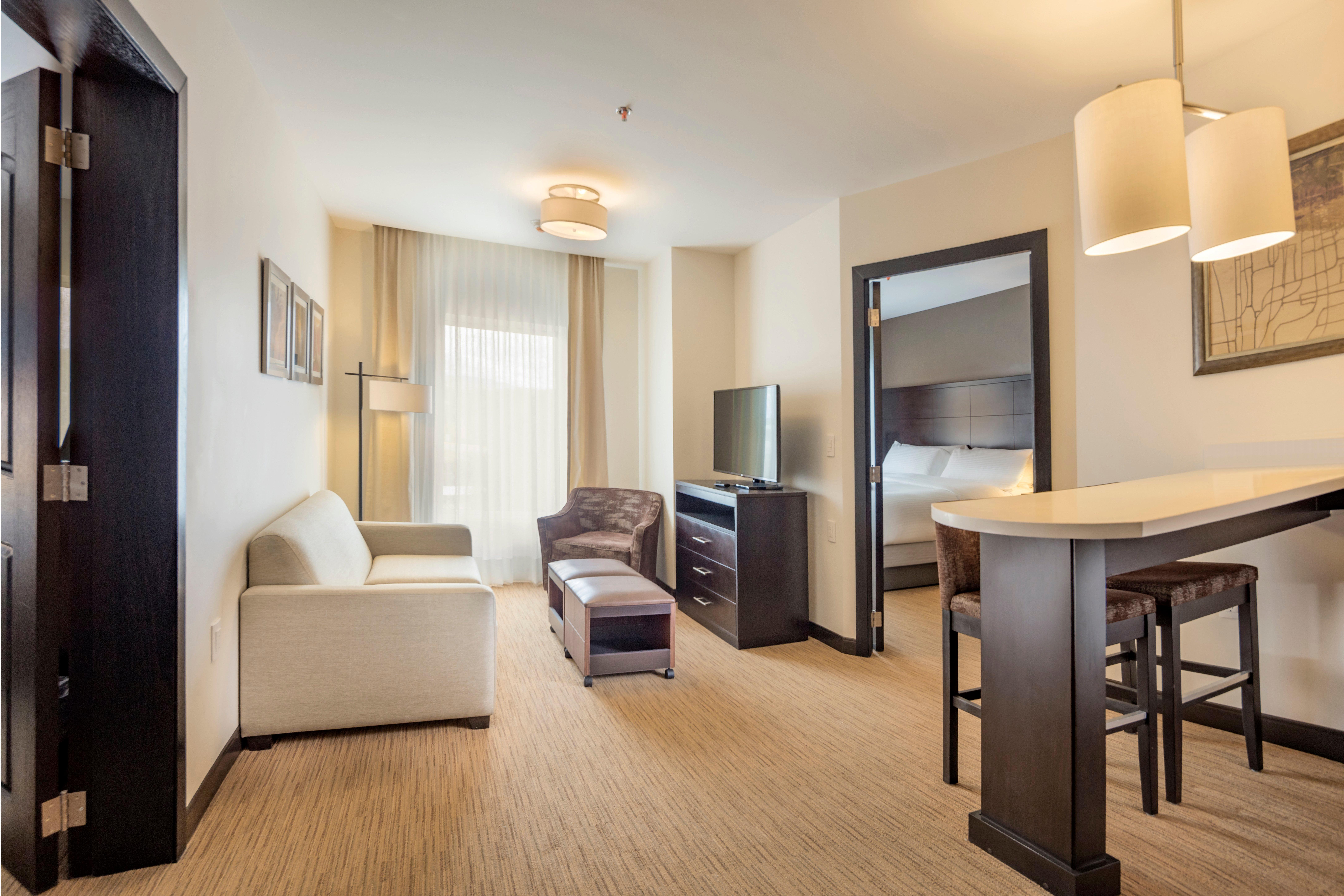 Staybridge Suites - Saltillo By Ihg 外观 照片