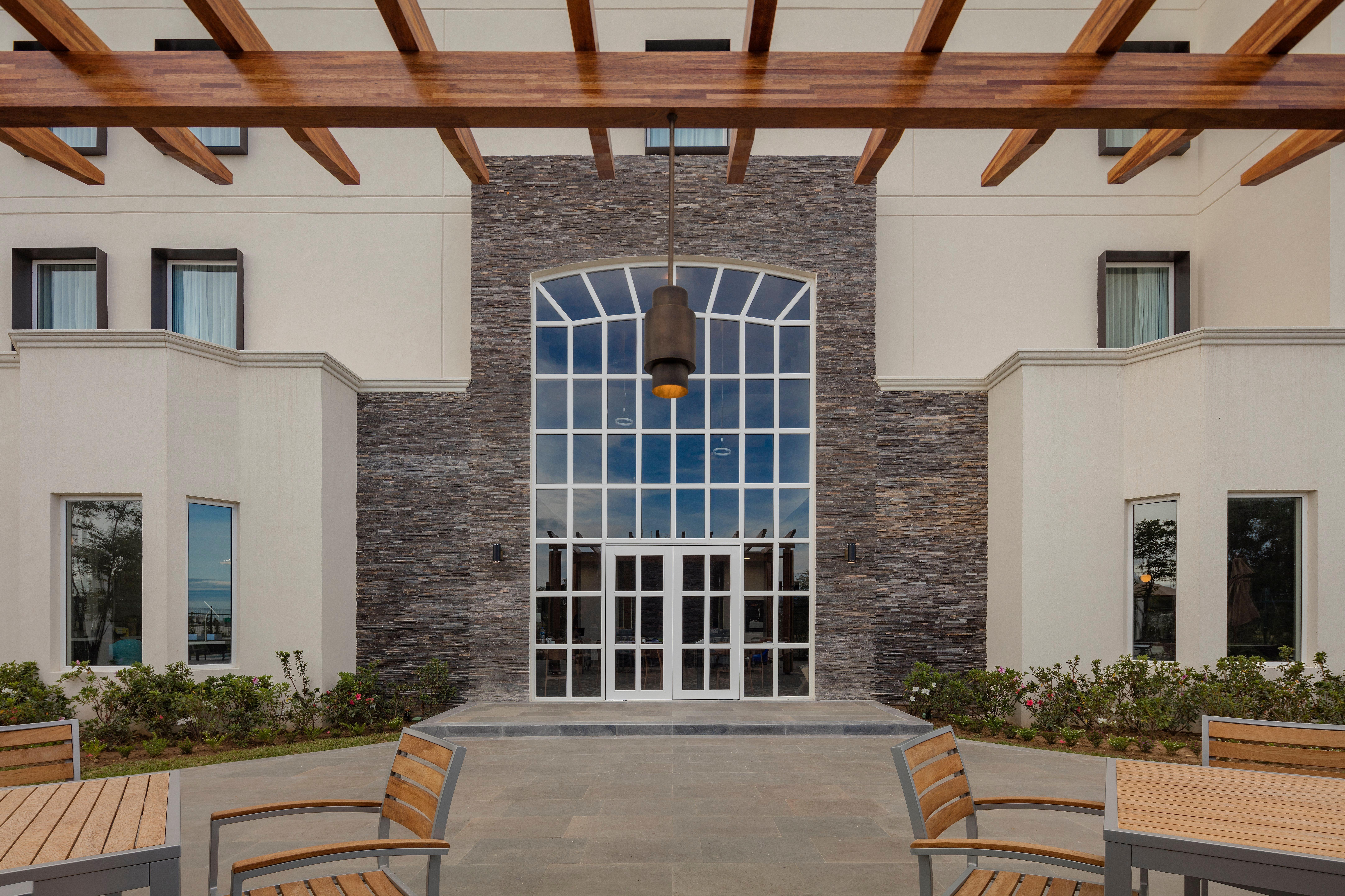 Staybridge Suites - Saltillo By Ihg 外观 照片