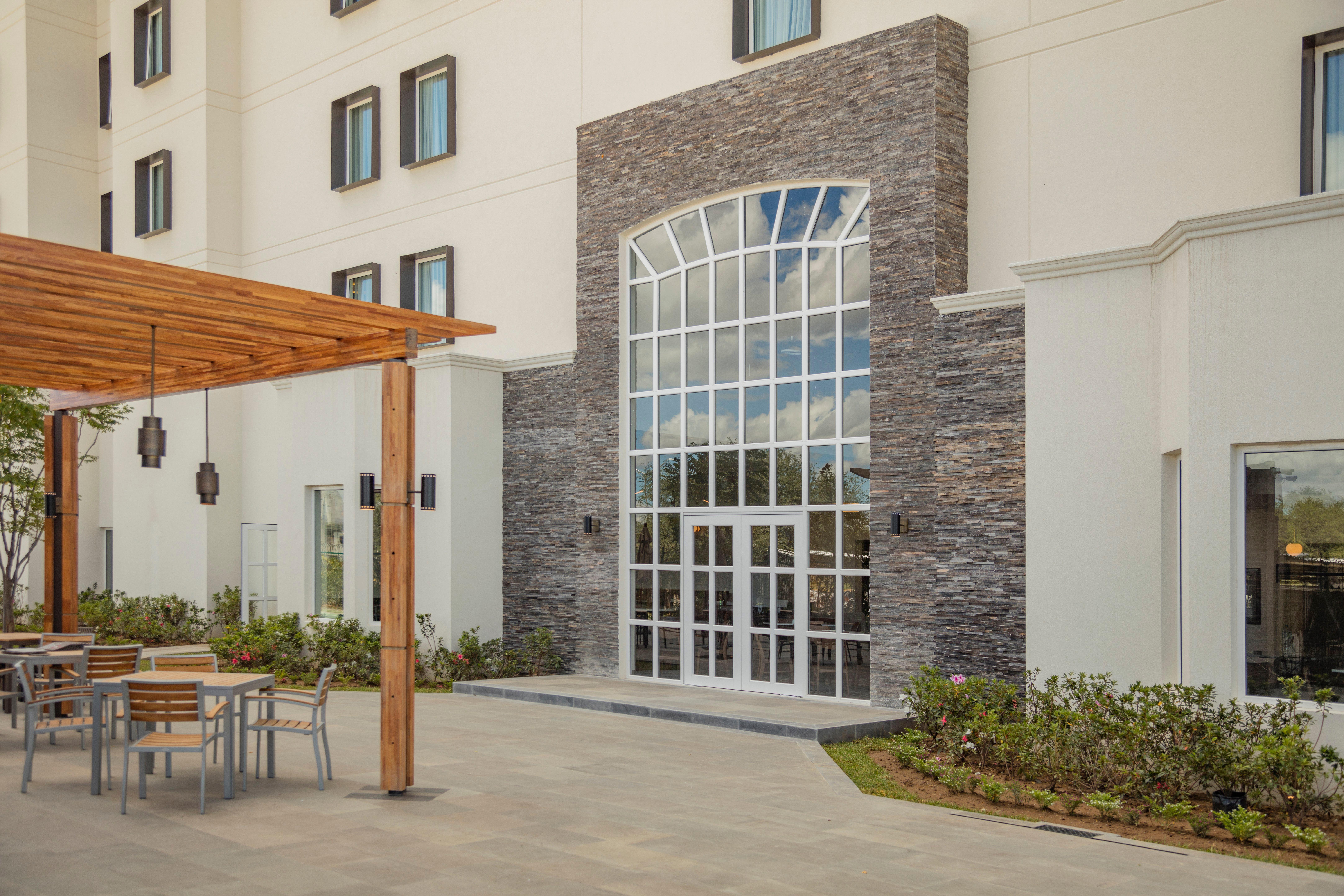 Staybridge Suites - Saltillo By Ihg 外观 照片