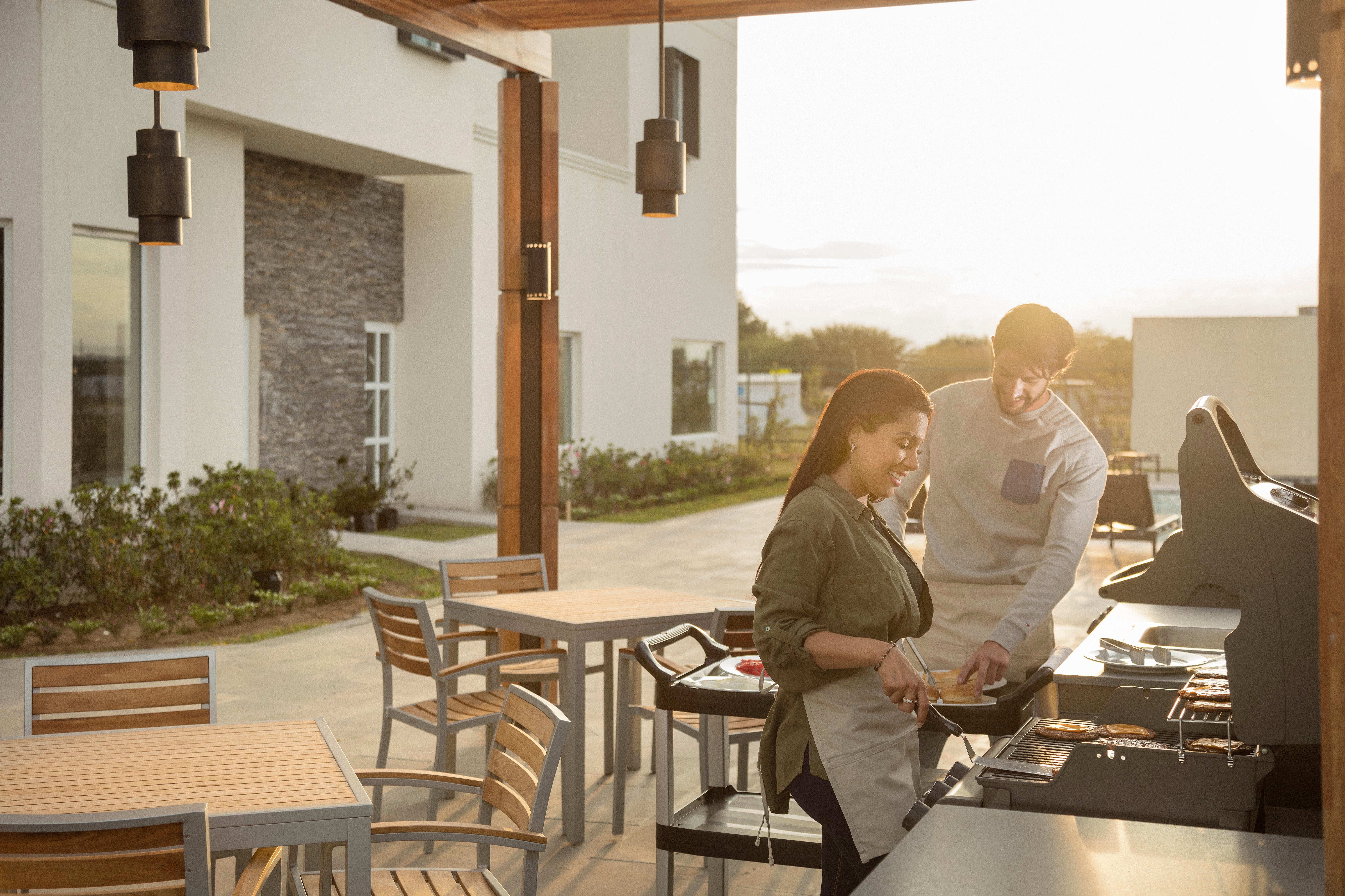 Staybridge Suites - Saltillo By Ihg 外观 照片